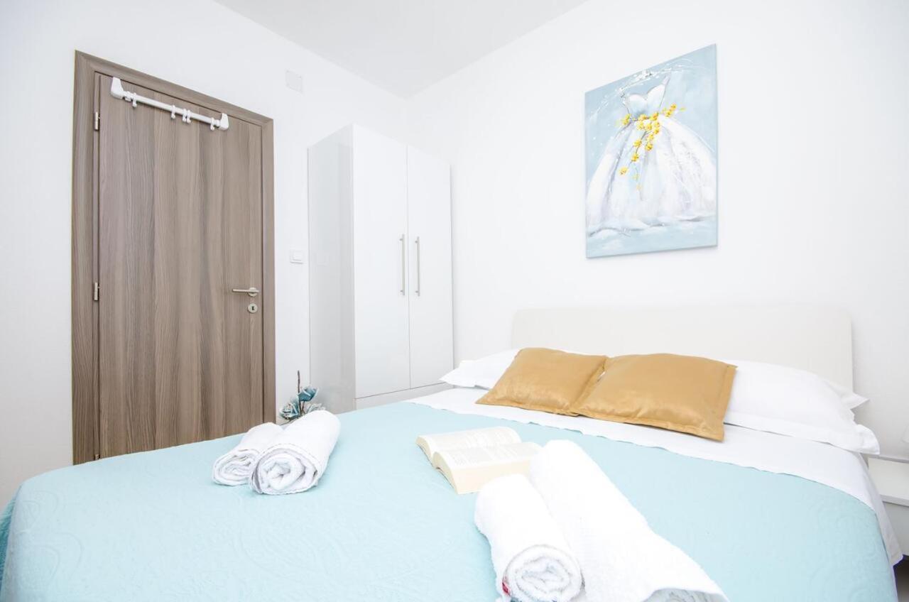Apartments City View โตรกีร์ ภายนอก รูปภาพ